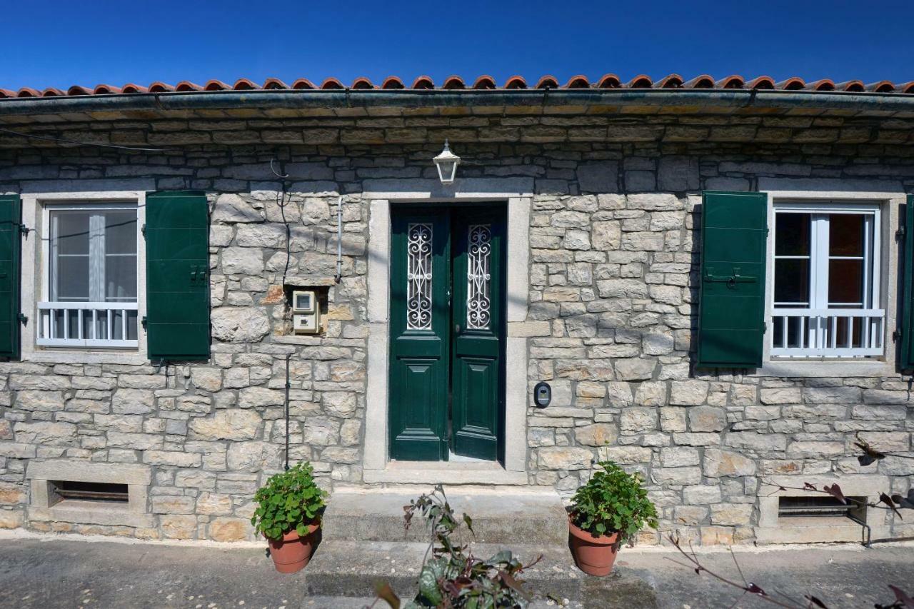 Mikroulis Residence Mastoratika Luaran gambar